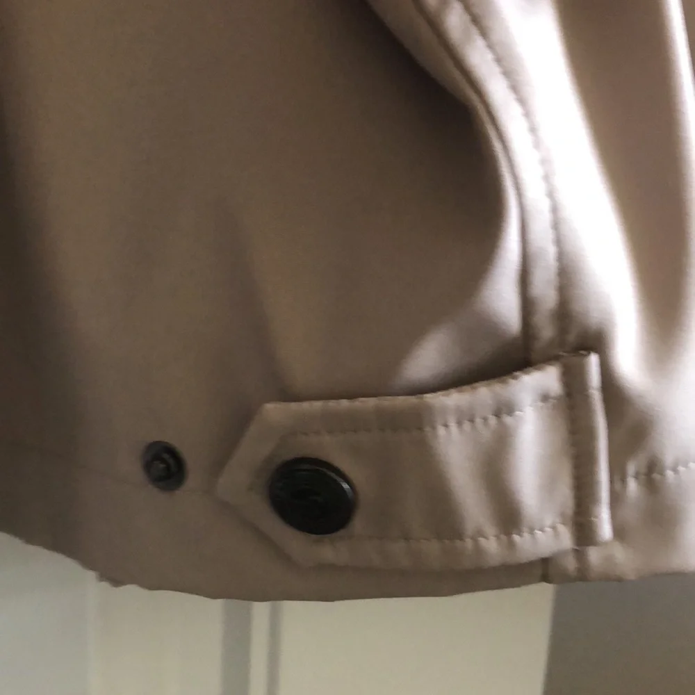 Men's Weatherproof Jacket - Picture 10 of 16